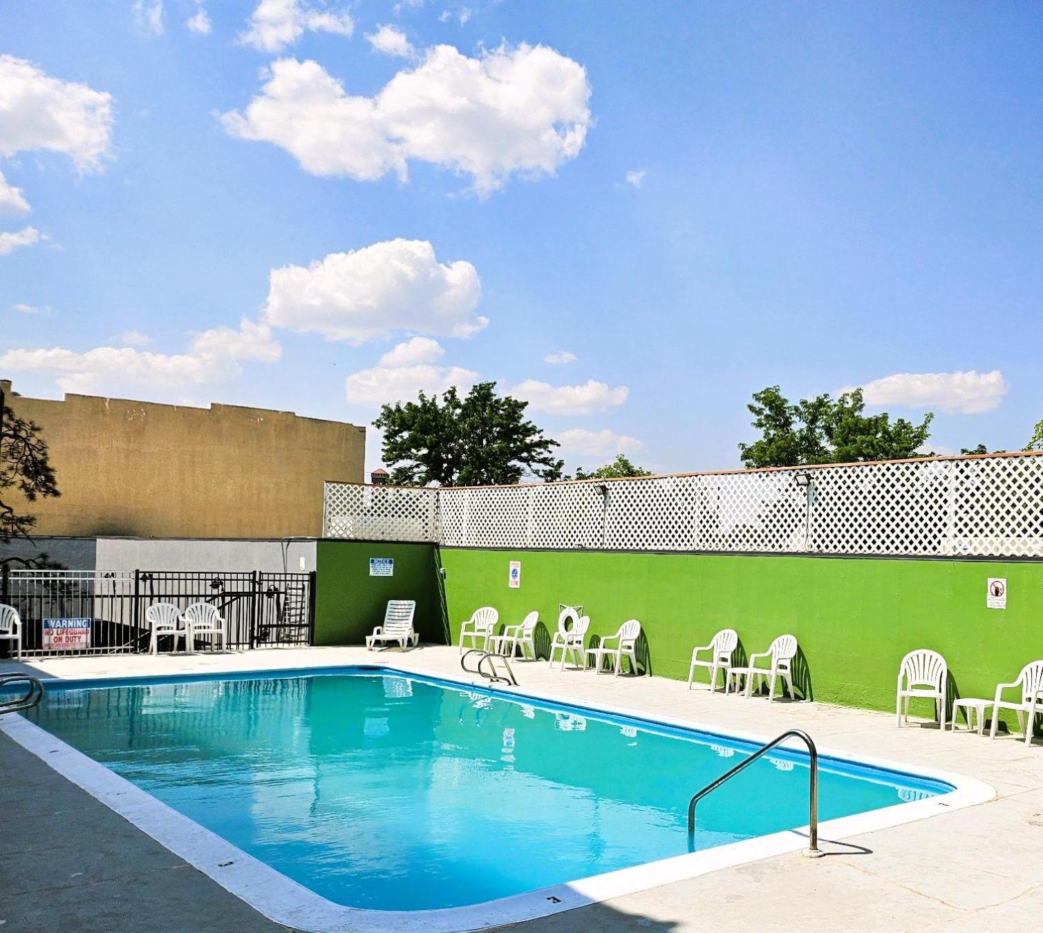 Baymont By Wyndham Great Falls City Center Exterior foto